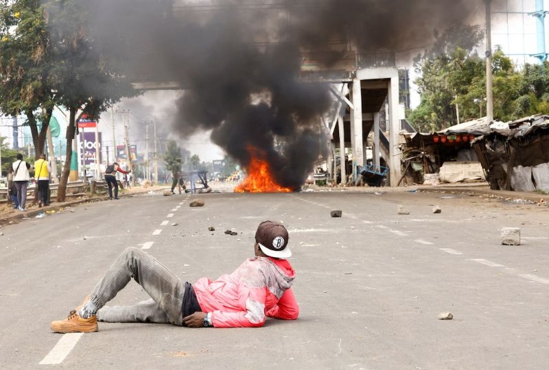 Kenya anti-government protests leave 10 dead and dozens injured; police open fire